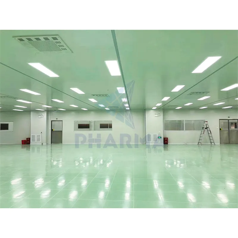 Class 1000 pharmaceutical clean room with pass box