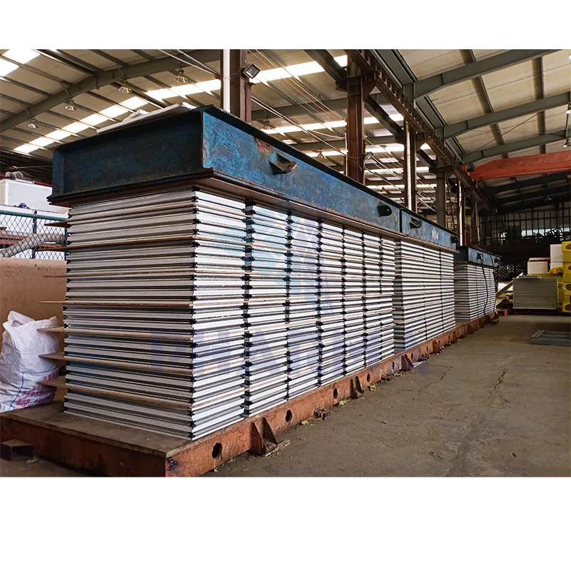 Corrugated Pu Sandwich Panel For Ceiling And Walls